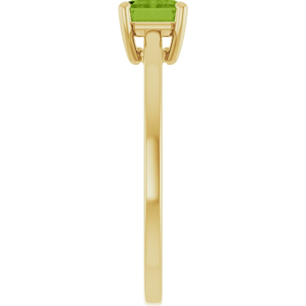 14K Yellow Gold Natural Peridot Solitaire Ring